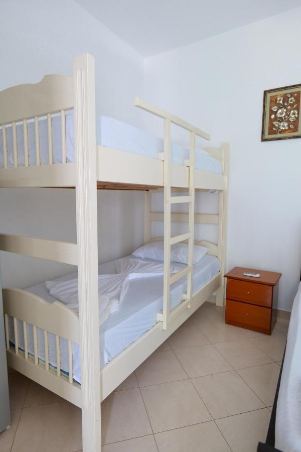 Vila Fredi Ksamil Kültér fotó